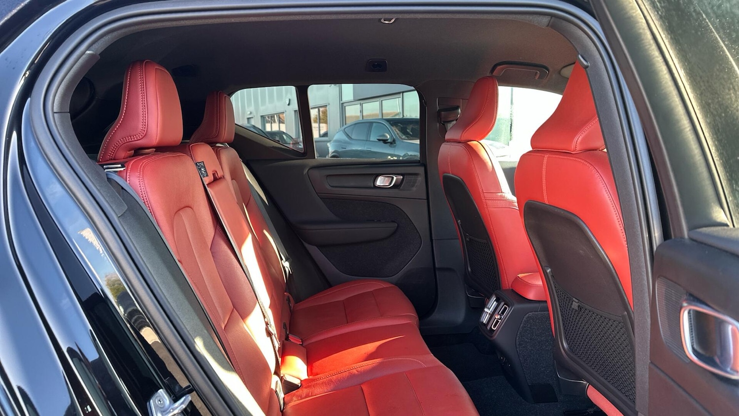 Used Volvo XC40 2021 for sale - 76336597: Photo 6