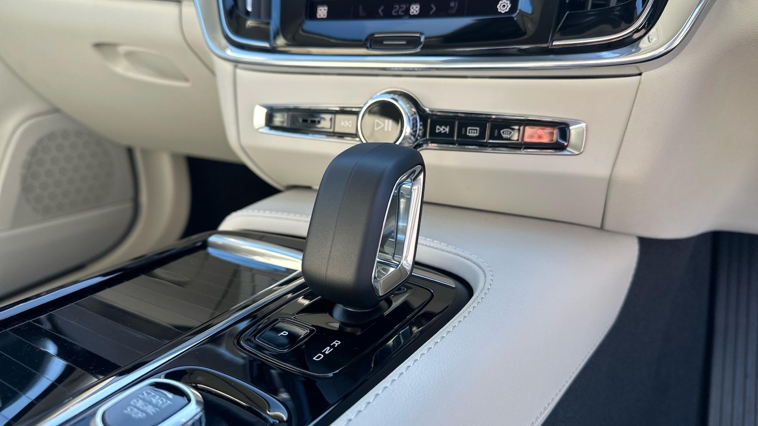 Used Volvo V90 for sale - 76408850: Photo 14