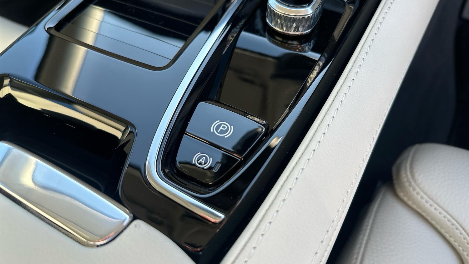 Used Volvo V90 for sale - 76408850: Photo 36