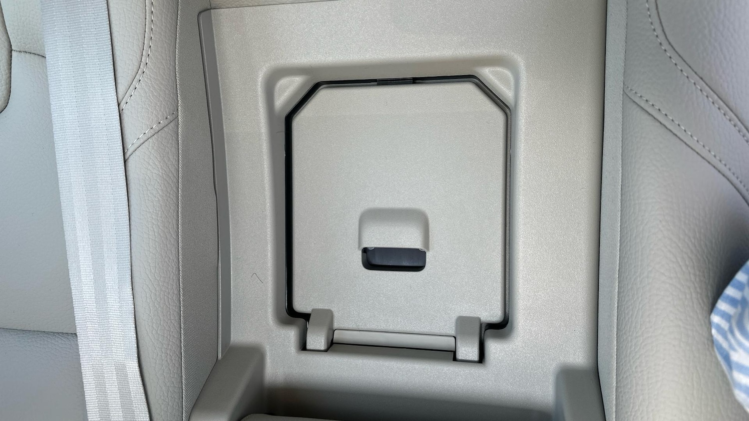 Used Volvo V90 for sale - 76408850: Photo 42