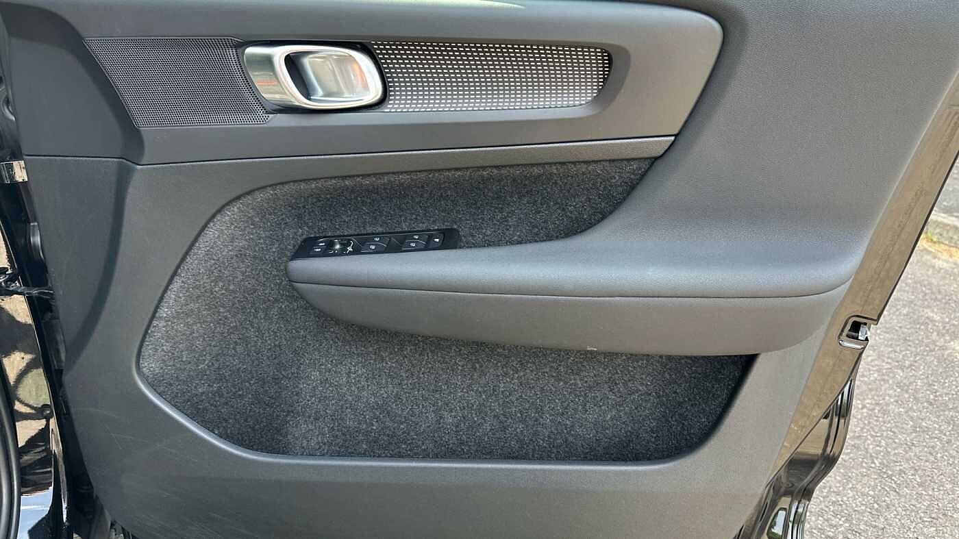 Used Volvo XC40 2022 for sale - 78157038: Photo 30