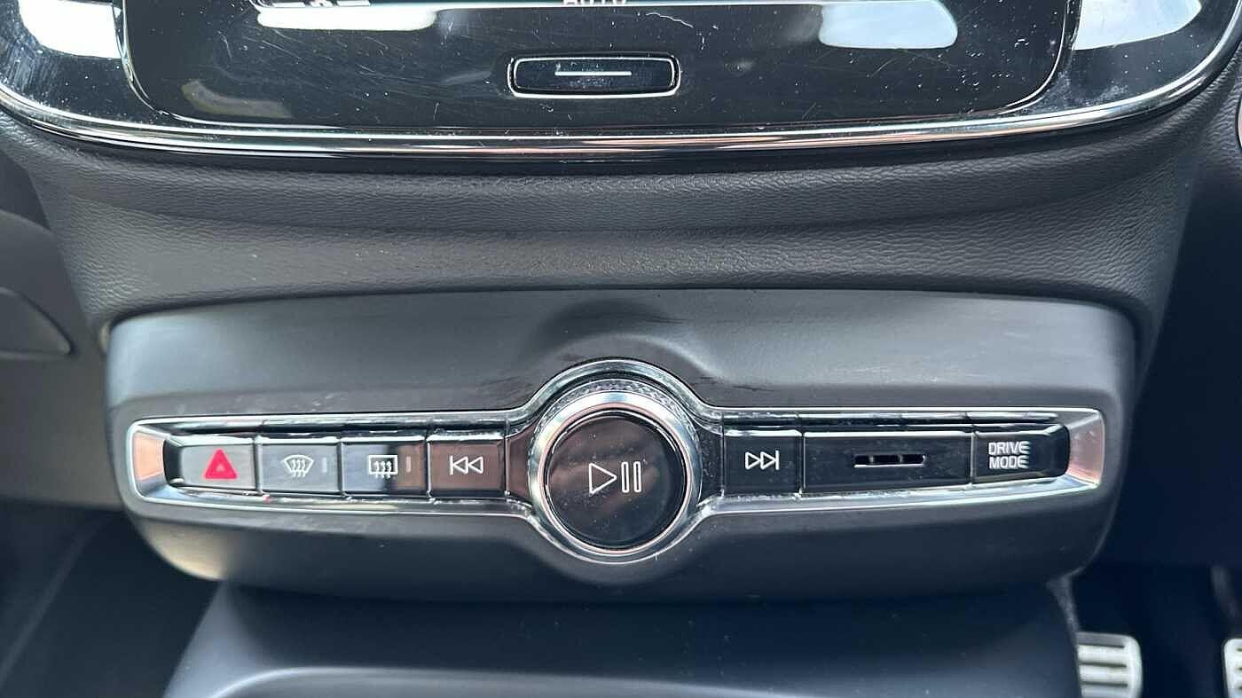 Used Volvo XC40 2022 for sale - 78157038: Photo 48