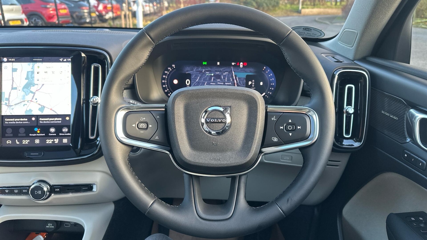 Used Volvo XC40 2025 for sale - 77040224: Photo 10