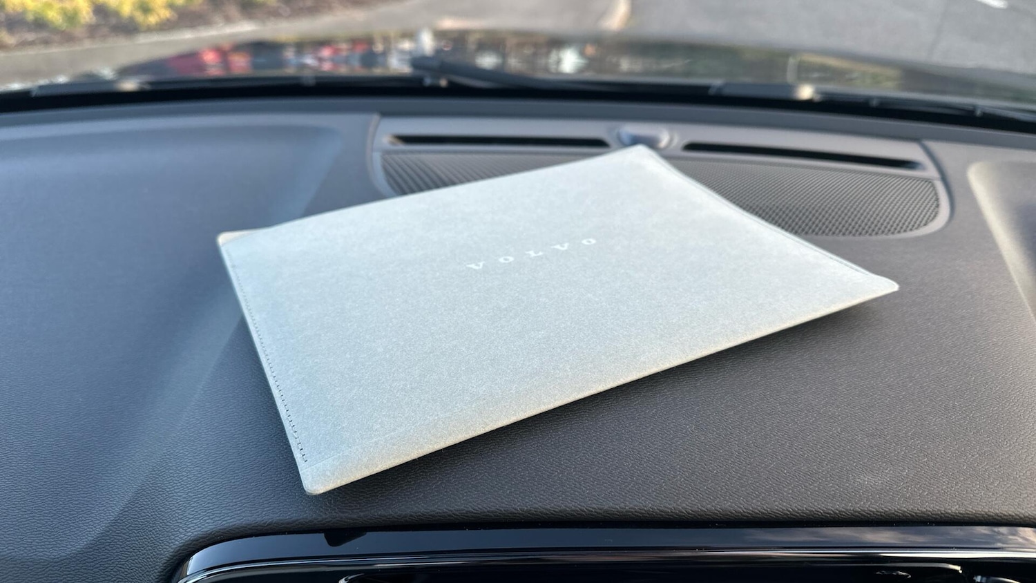 Used Volvo XC40 2025 for sale - 77040224: Photo 14