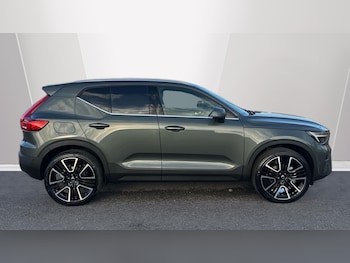 Used Volvo XC40 2025 for sale - 77040224: Photo
