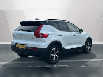 Used Volvo XC40 2020 for sale - 76337307: Photo