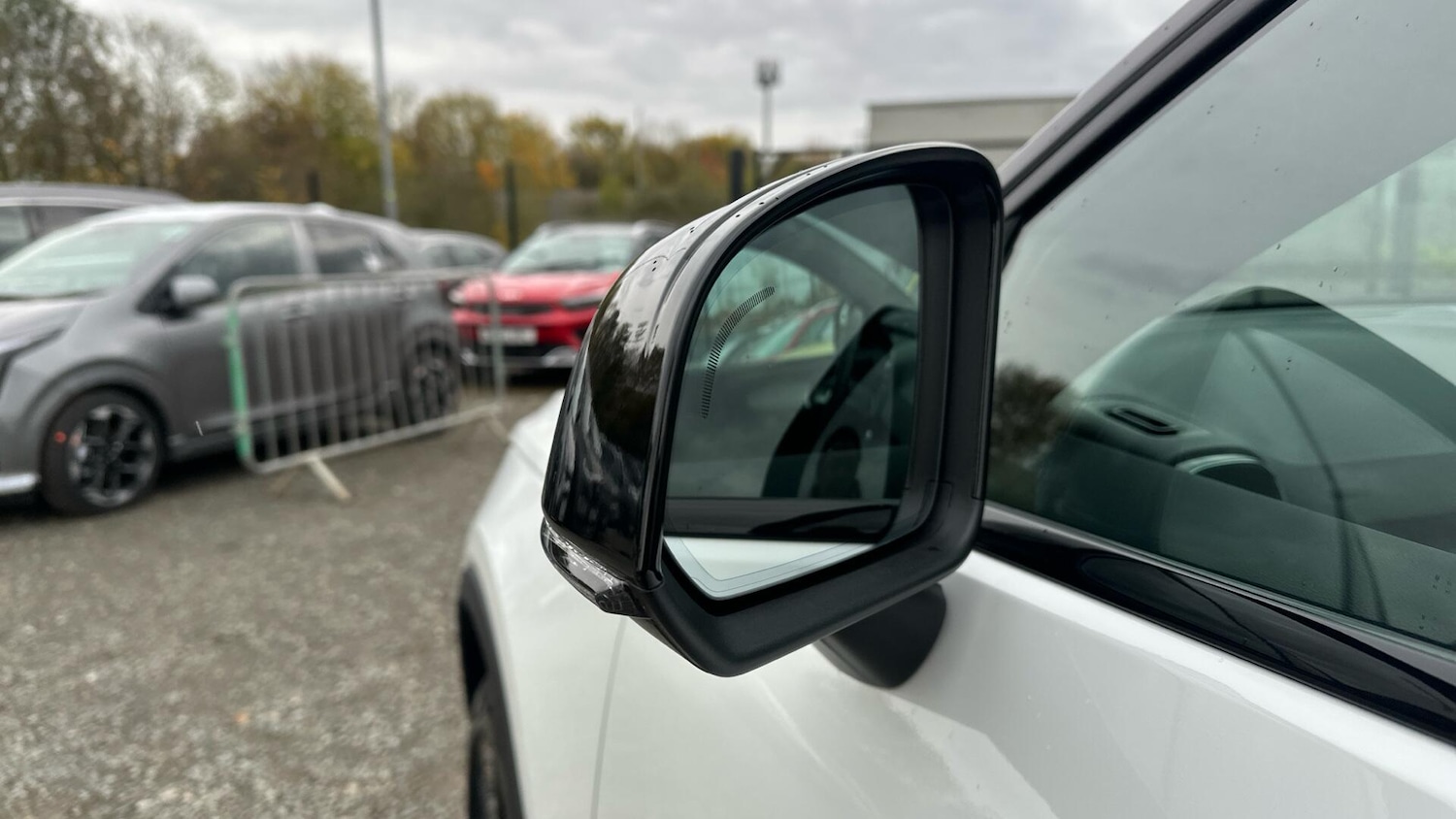 Used Volvo XC40 2025 for sale - 76380513: Photo 18