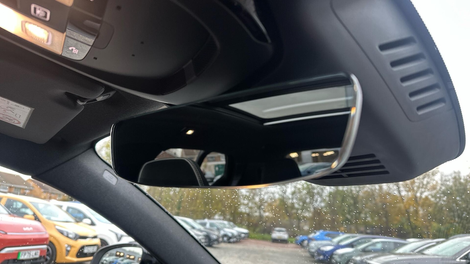 Used Volvo XC40 2025 for sale - 76380513: Photo 38