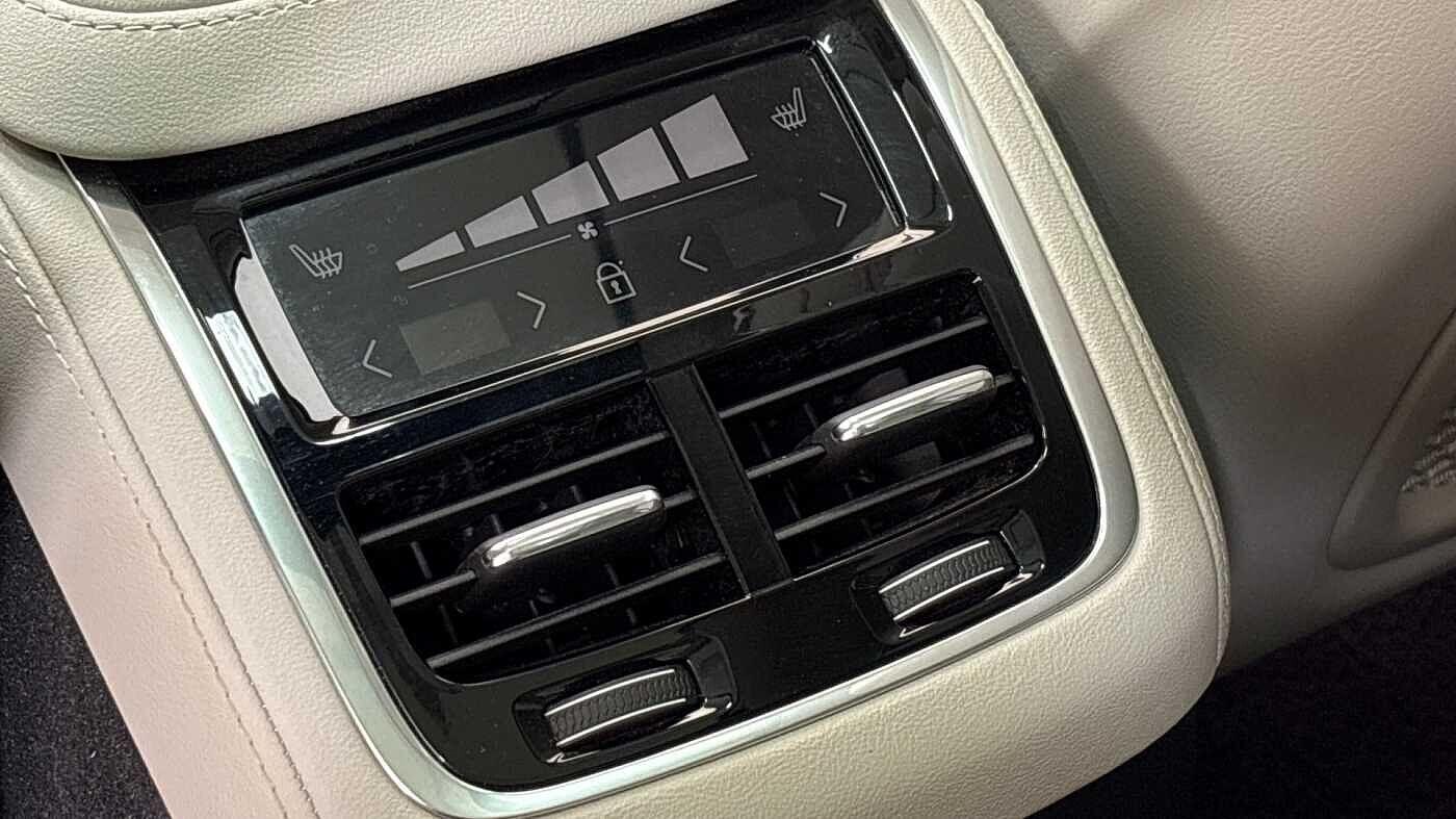 Used Volvo XC90 2025 for sale - 76512268: Photo 17