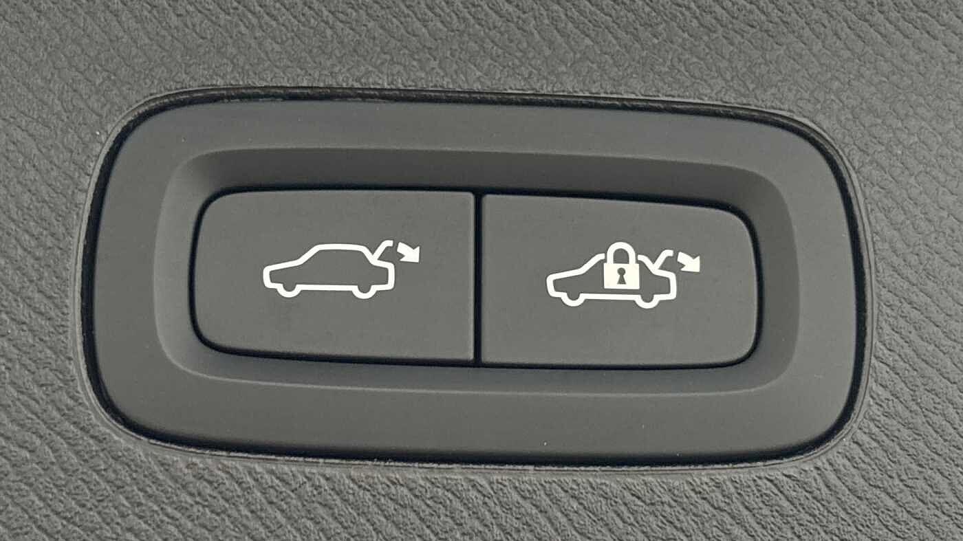 Used Volvo XC90 2025 for sale - 76512268: Photo 19