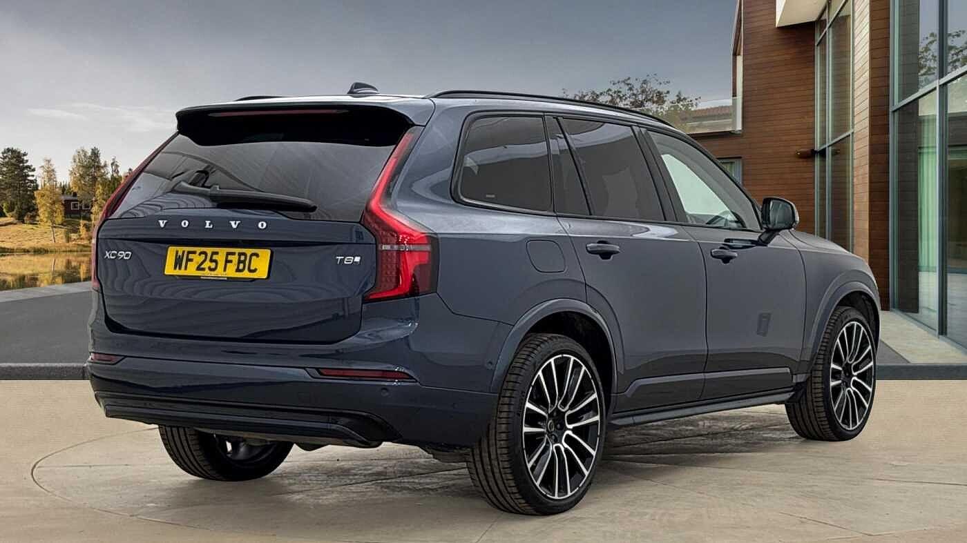 Used Volvo XC90 2025 for sale - 76512268: Photo 3
