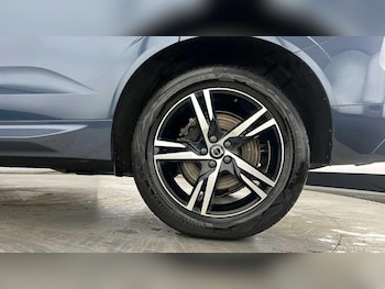 Used Volvo XC60 2021 for sale - 76701358: Photo