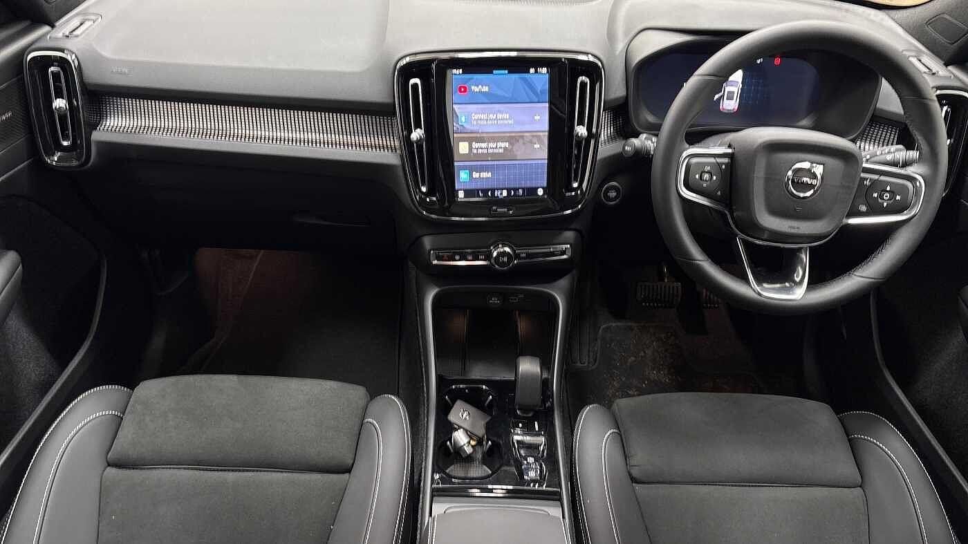 Used Volvo XC40 2025 for sale - 76585137: Photo 10