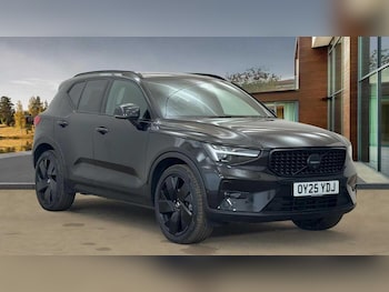 Used Volvo XC40 2025 for sale - 76585137: Photo