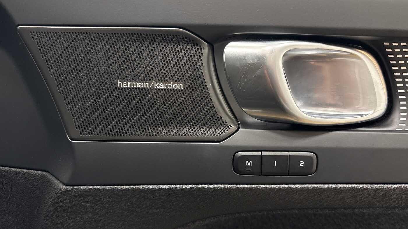 Used Volvo XC40 2025 for sale - 76585137: Photo 27