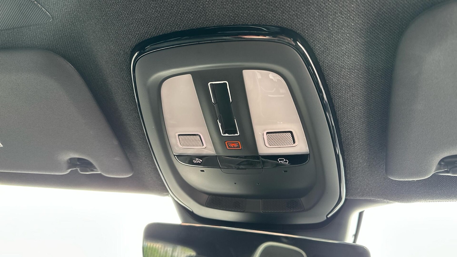 Used Volvo XC40 2022 for sale - 77670343: Photo 23