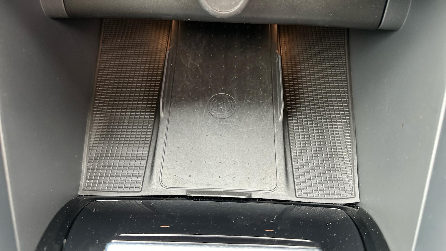 Used Volvo XC40 2022 for sale - 77670343: Photo 42