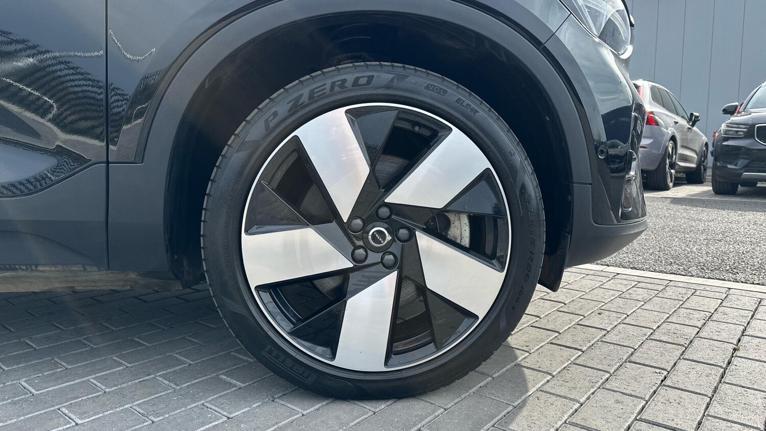 Used Volvo XC40 2022 for sale - 77670343: Photo 9