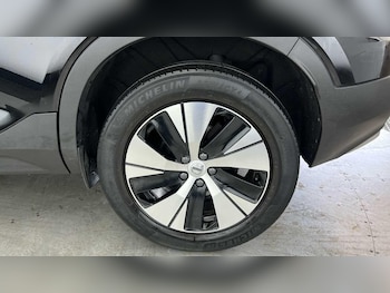 Used Volvo XC40 2023 for sale - 78586615: Photo