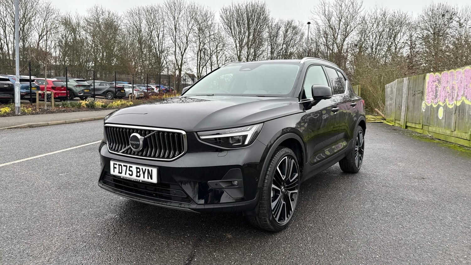 Used Volvo XC40 2025 for sale - 77672954: Photo 17