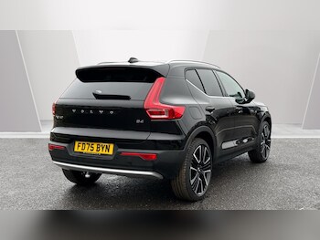Used Volvo XC40 2025 for sale - 77672954: Photo