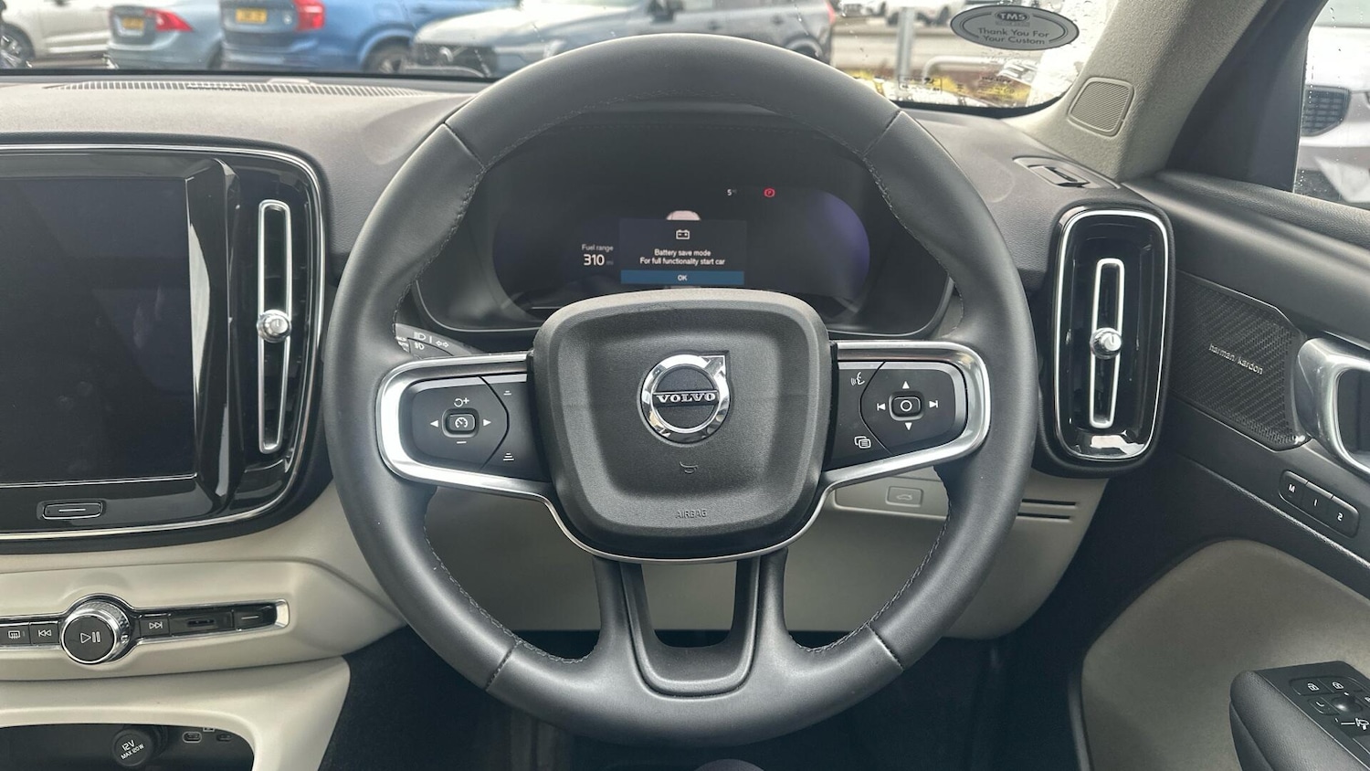 Used Volvo XC40 2023 for sale - 76715495: Photo 10