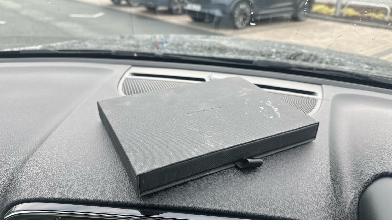 Used Volvo XC40 2023 for sale - 76715495: Photo 14