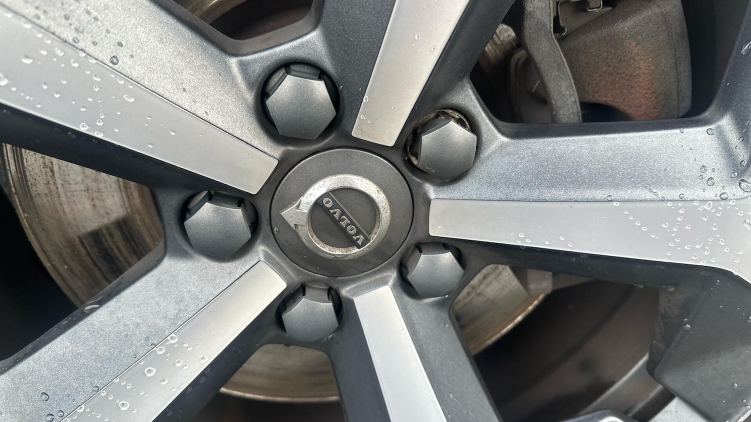 Used Volvo XC40 2023 for sale - 76715495: Photo 15