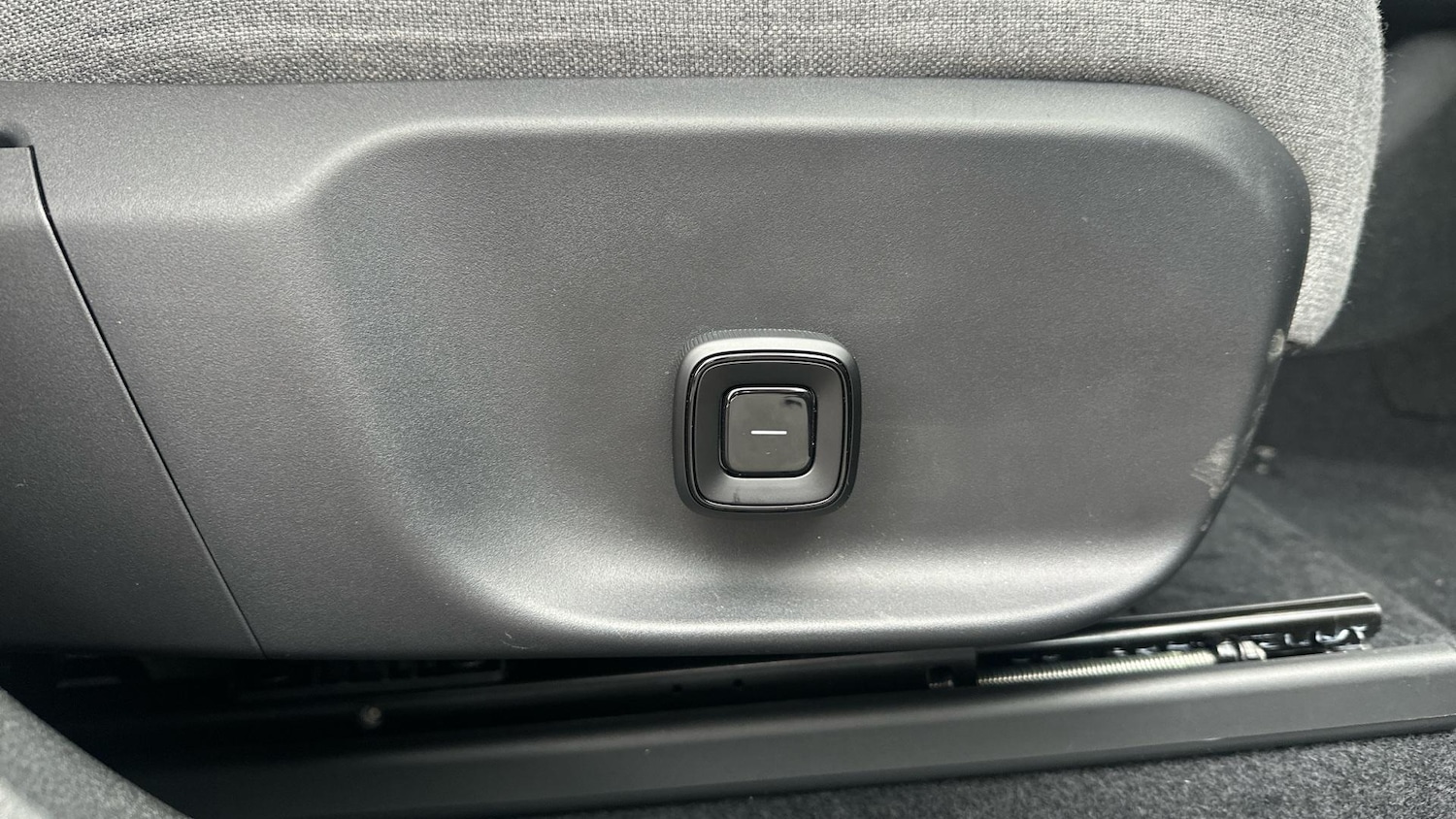 Used Volvo EX30 2025 for sale - 76349300: Photo 30