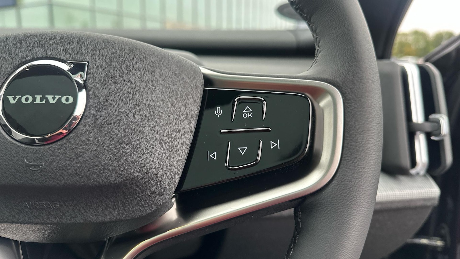 Used Volvo EX30 2025 for sale - 76349300: Photo 32