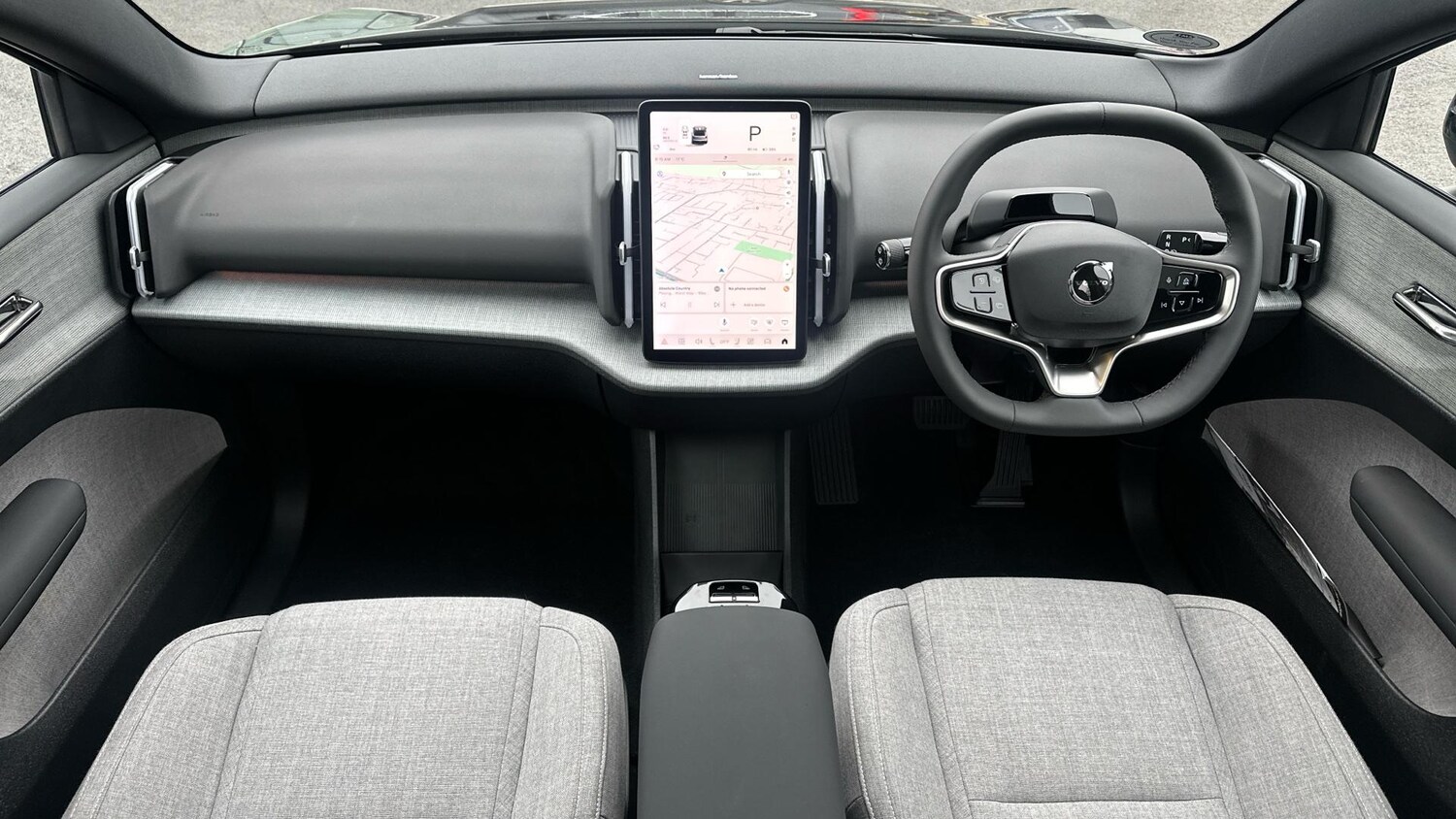 Used Volvo EX30 2025 for sale - 76349300: Photo 6