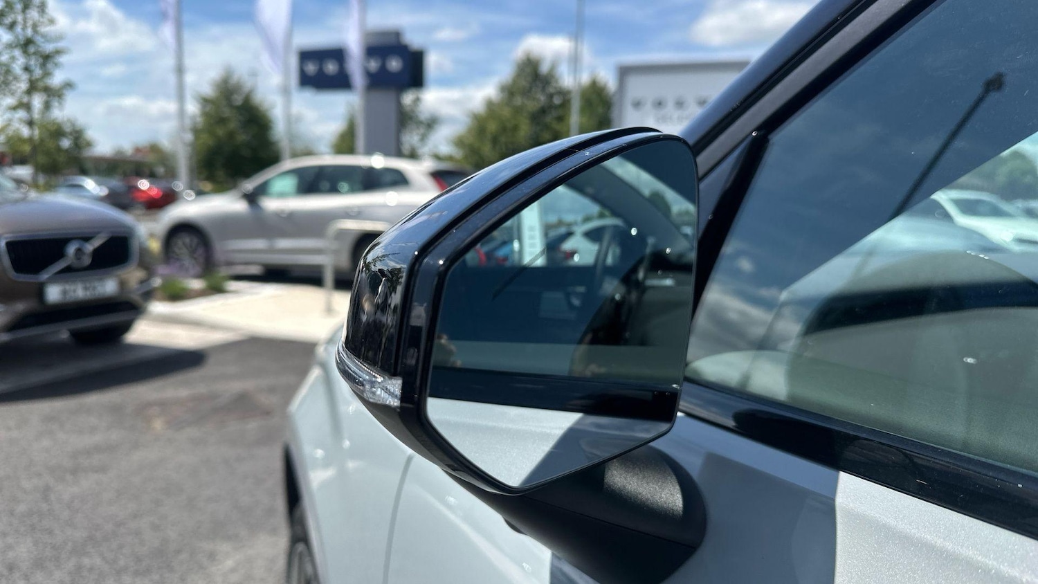 Used Volvo EX30 2025 for sale - 76349300: Photo 63