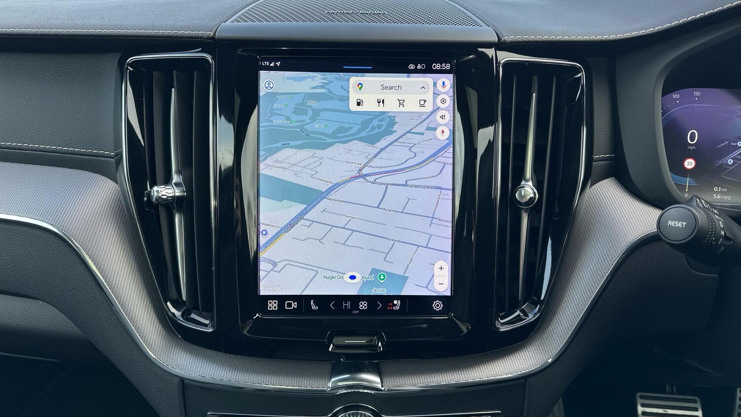 Used Volvo XC60 2022 for sale - 78035146: Photo 18