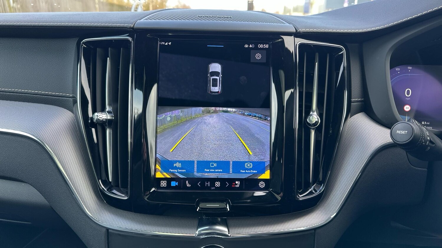 Used Volvo XC60 2022 for sale - 78035146: Photo 19