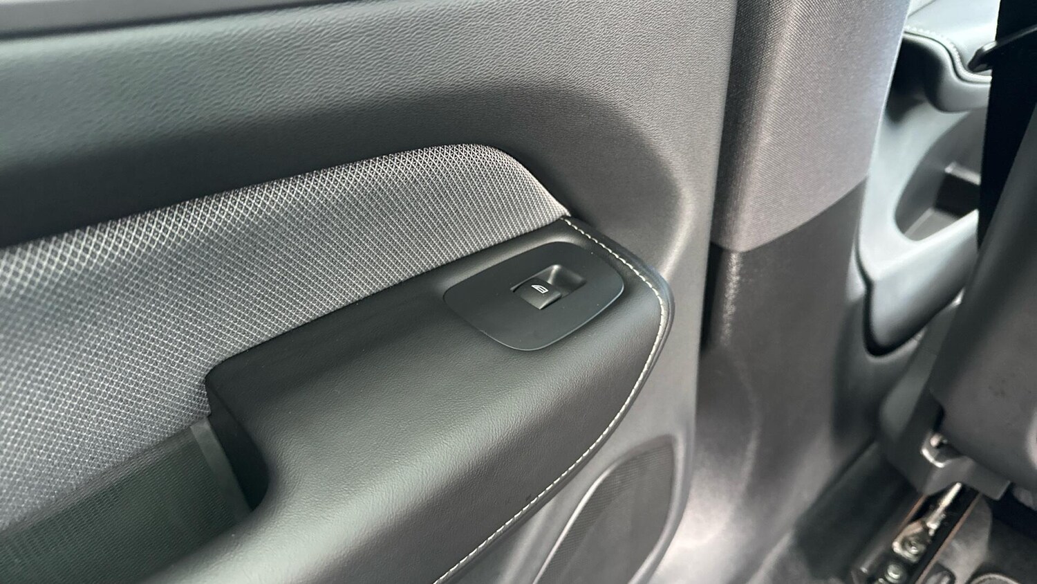 Used Volvo XC60 2022 for sale - 78035146: Photo 38