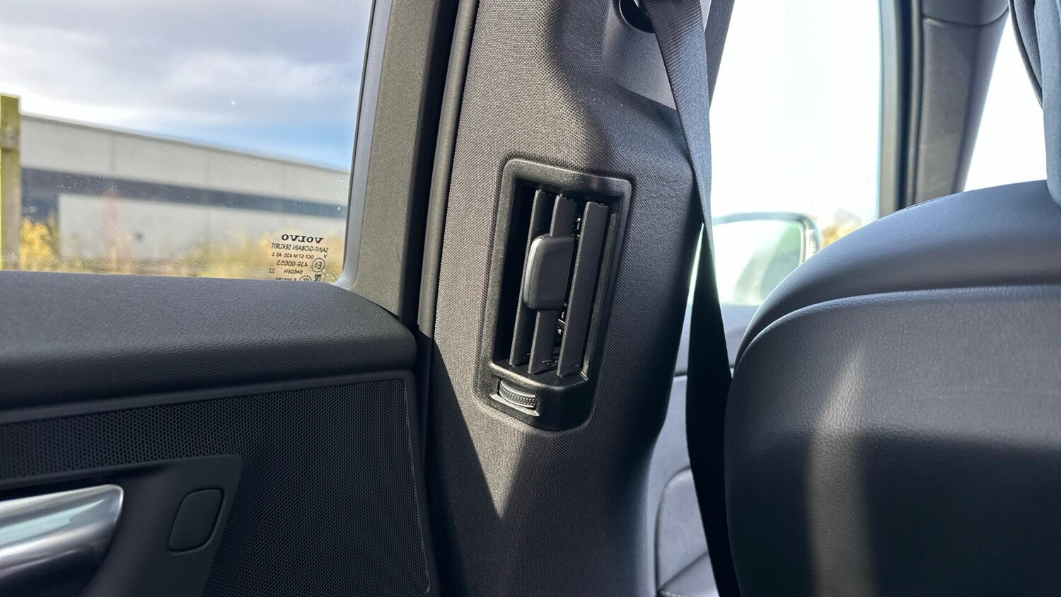 Used Volvo XC60 2022 for sale - 78035146: Photo 39