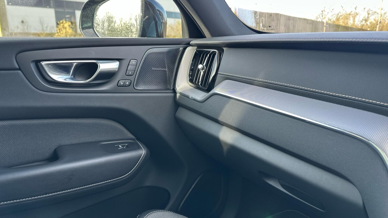 Used Volvo XC60 2022 for sale - 78035146: Photo 44