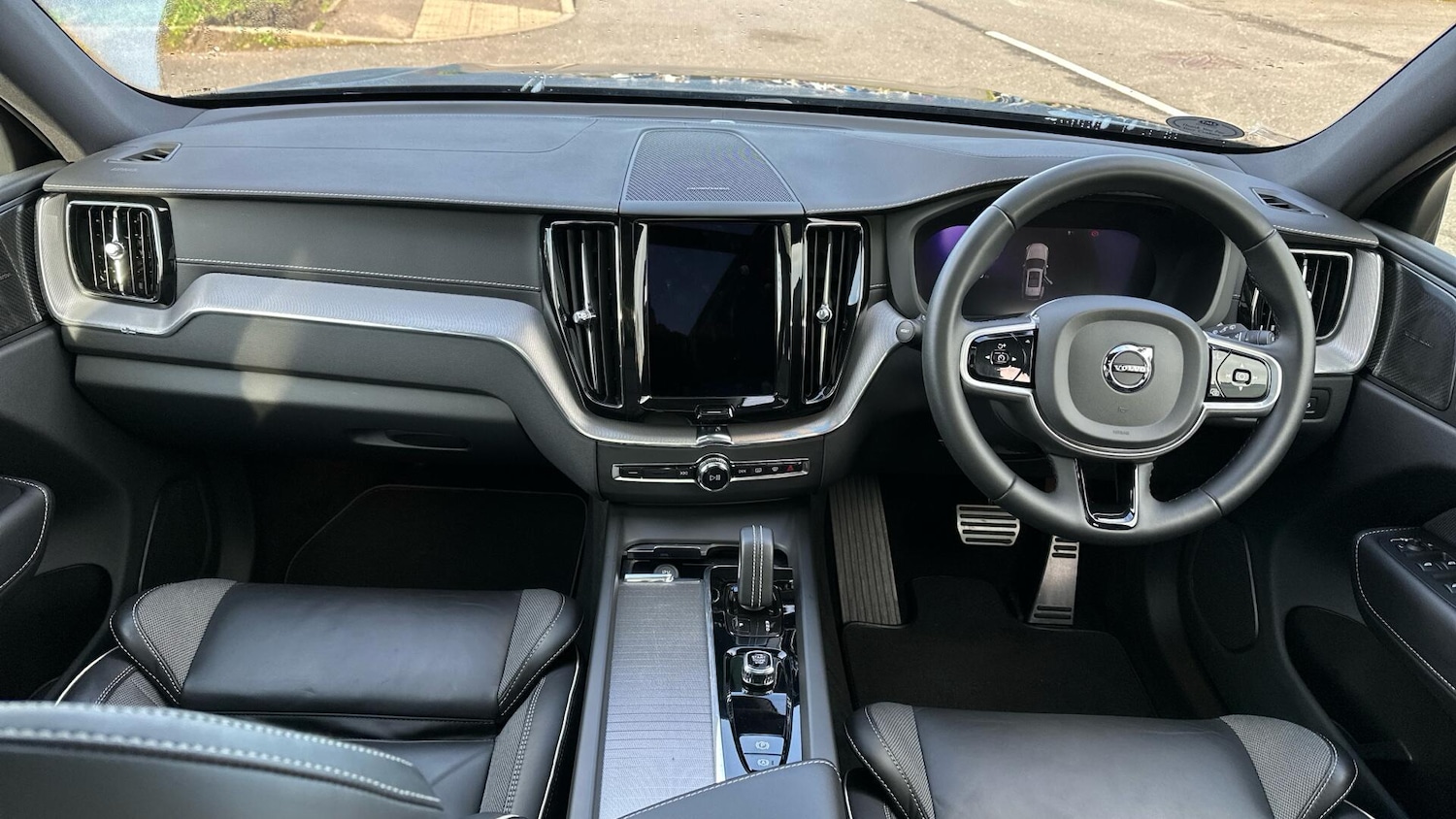 Used Volvo XC60 2022 for sale - 78035146: Photo 5