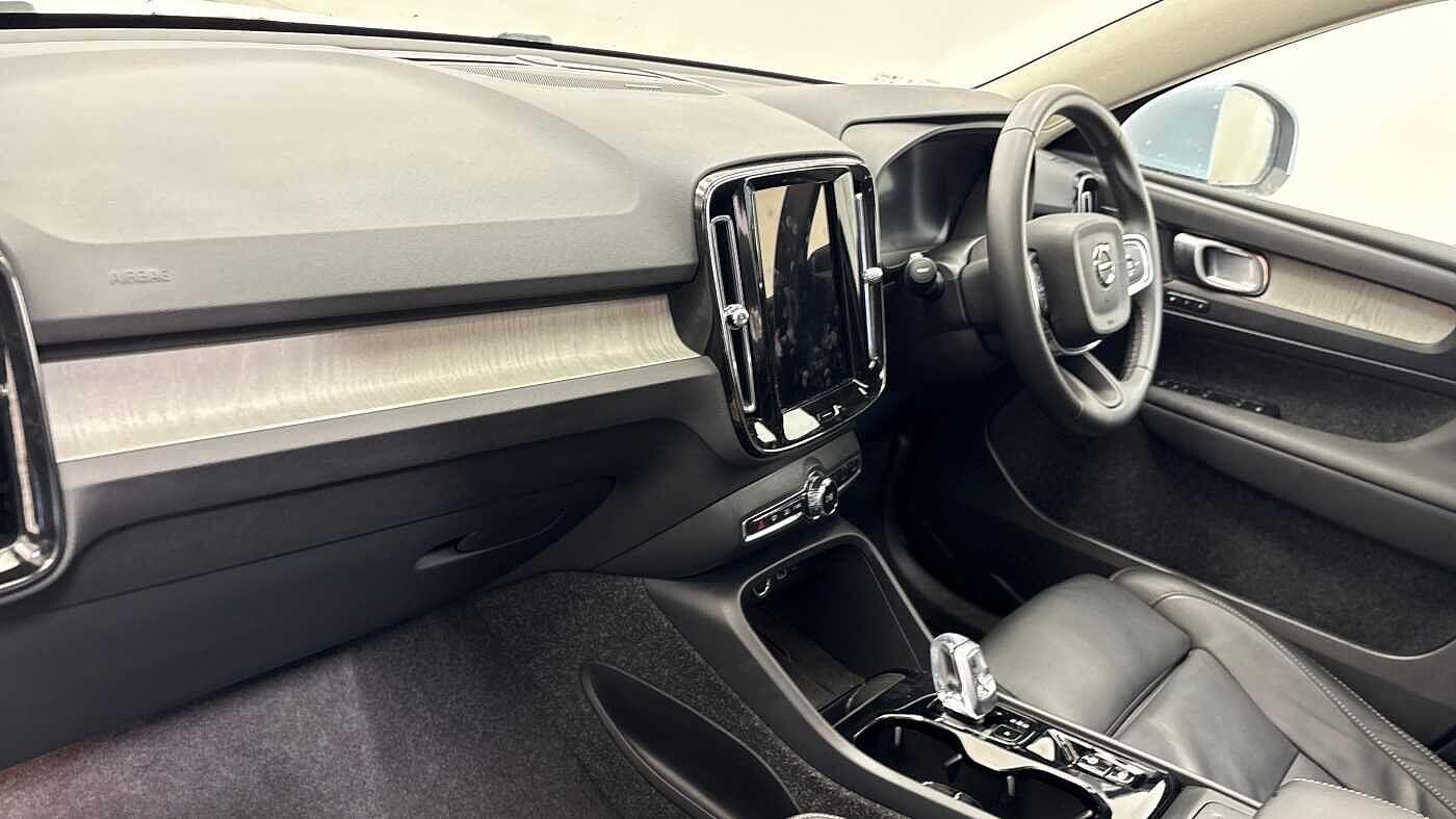 Used Volvo XC40 2025 for sale - 77737861: Photo 6