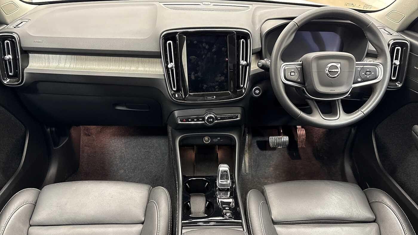 Used Volvo XC40 2025 for sale - 77737861: Photo 8