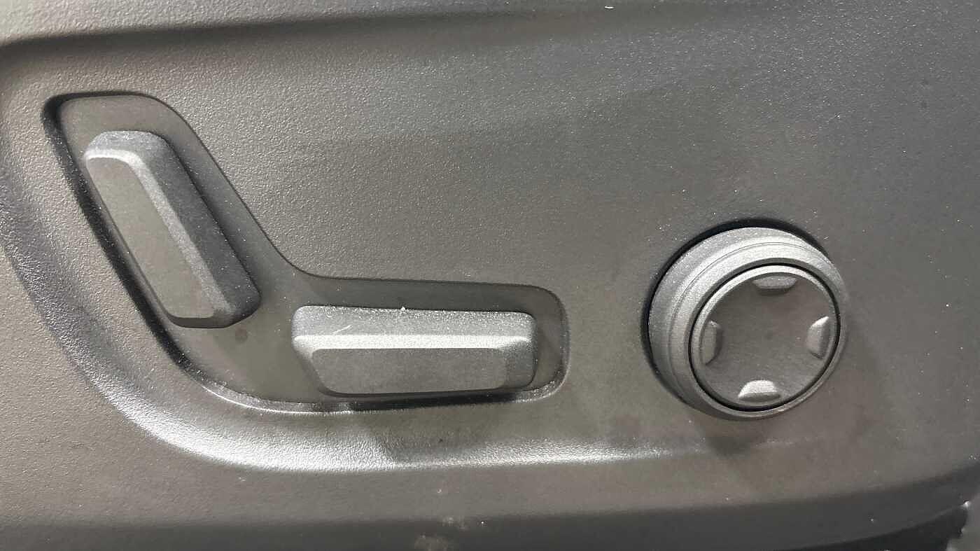 Used Volvo XC40 2022 for sale - 76585287: Photo 28