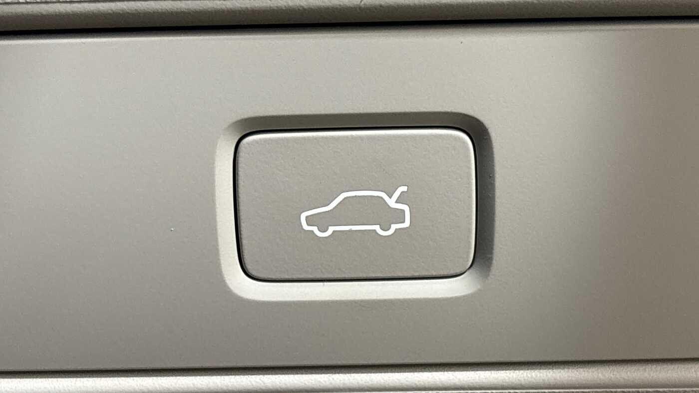 Used Volvo XC40 2022 for sale - 76585287: Photo 30