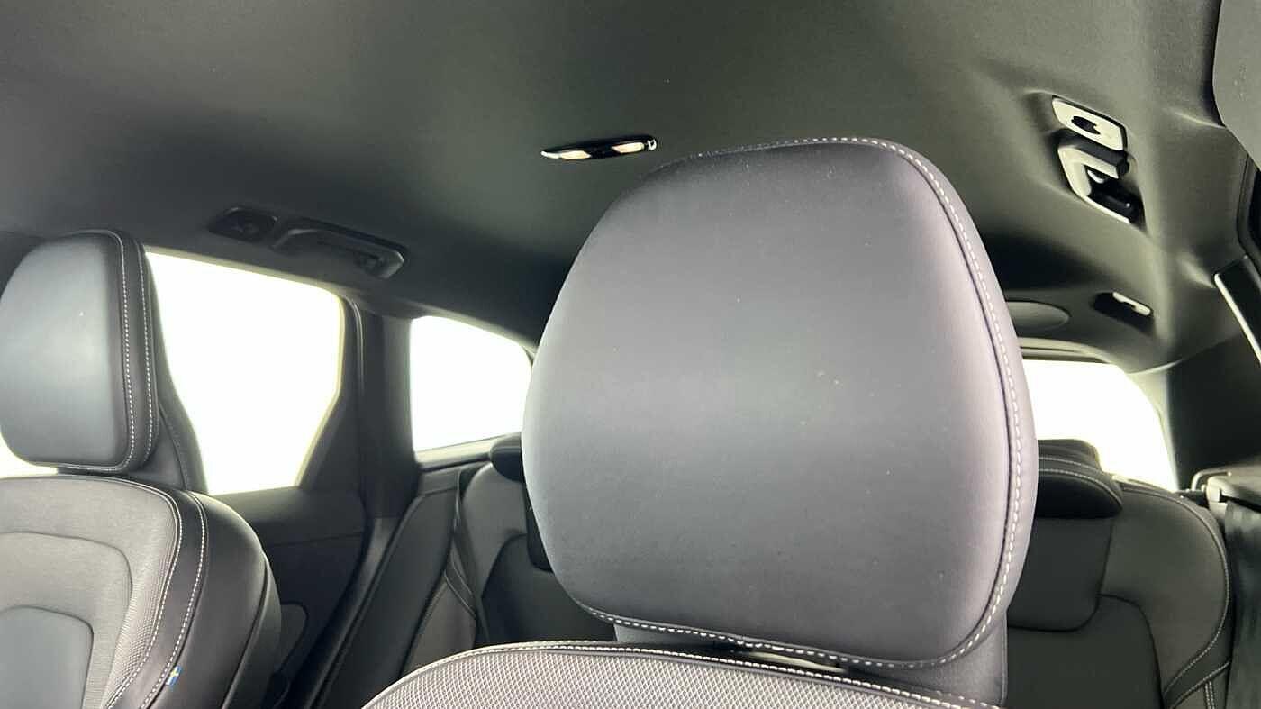 Used Volvo XC60 2023 for sale - 78058240: Photo 11