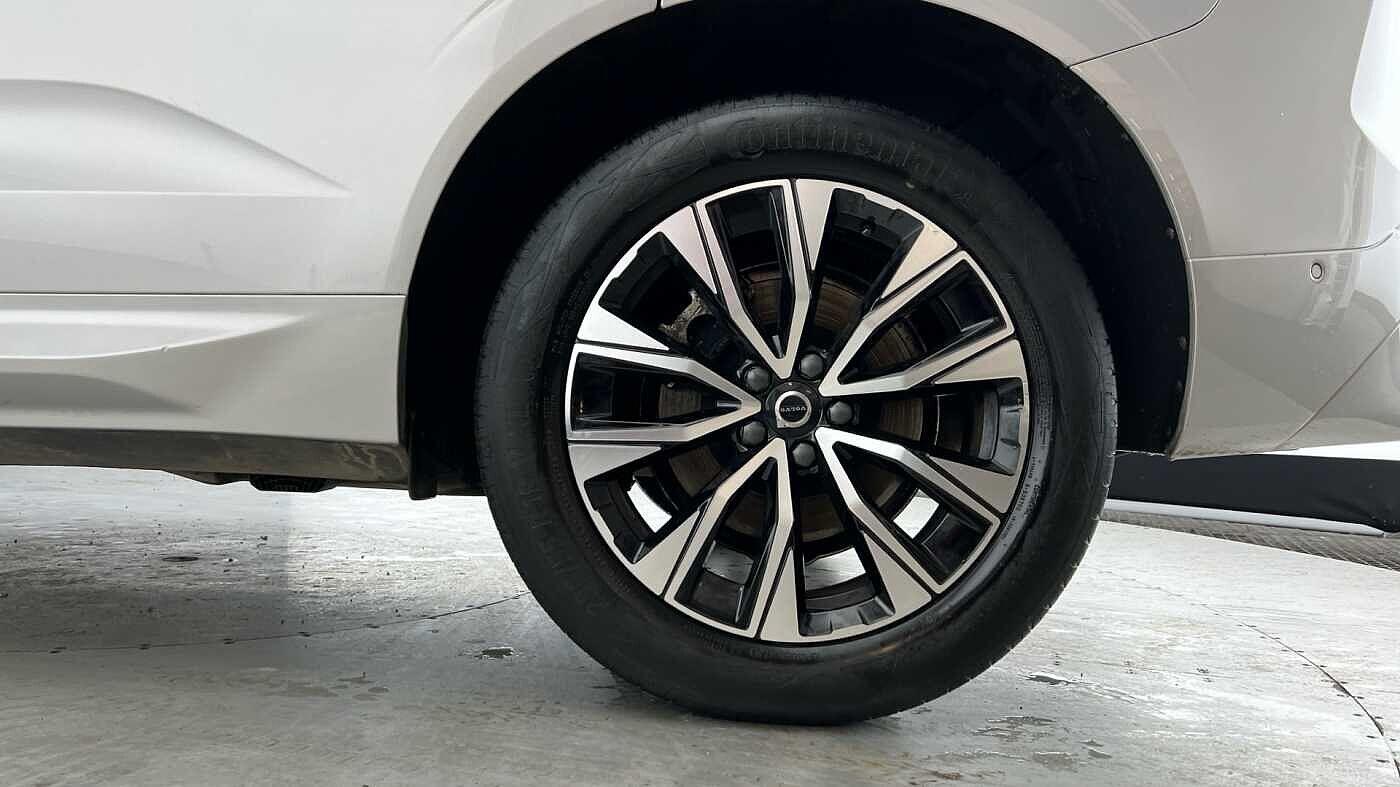 Used Volvo XC60 2023 for sale - 78058240: Photo 4