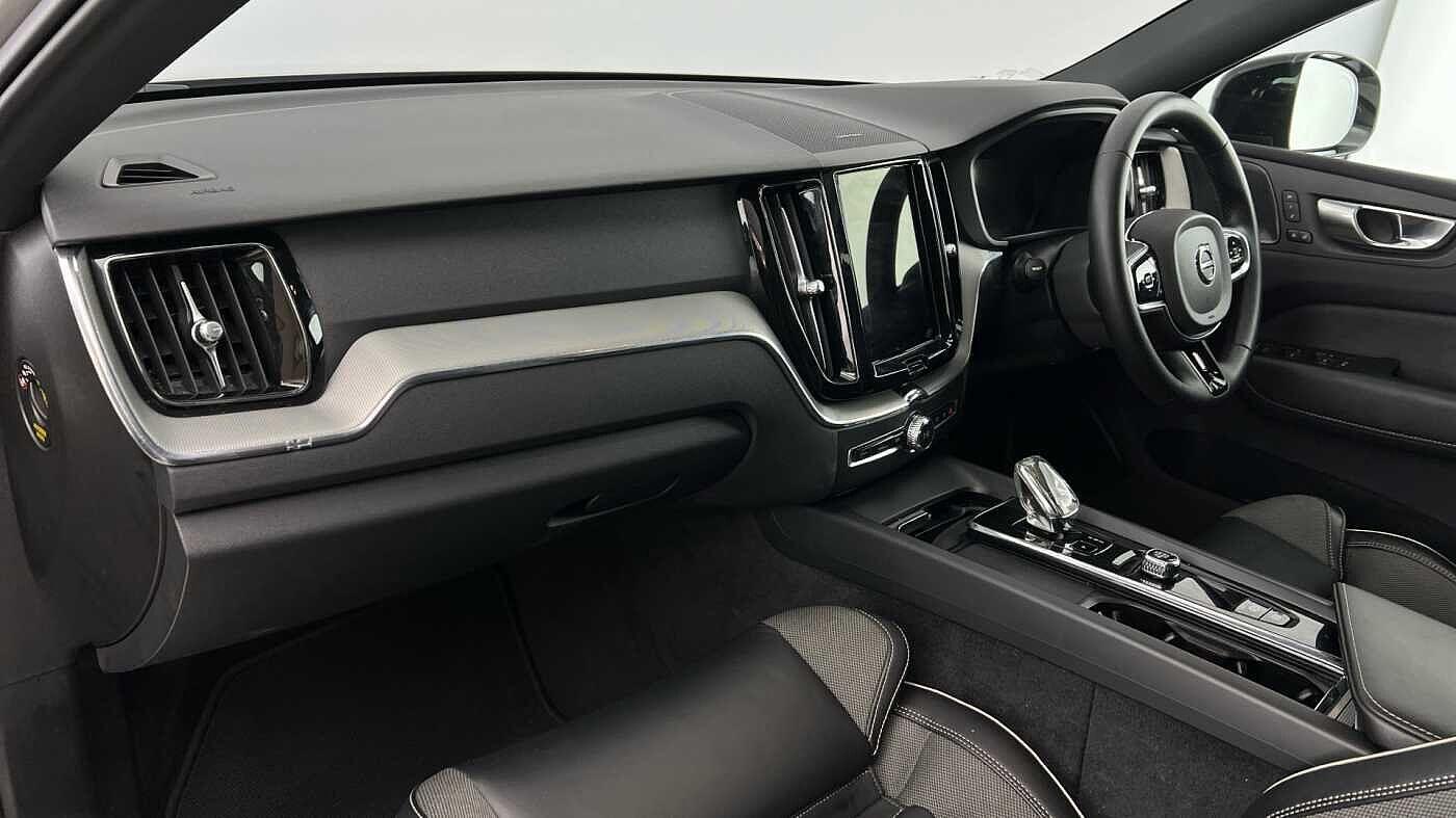 Used Volvo XC60 2023 for sale - 78058240: Photo 6