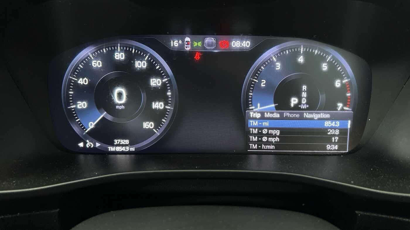 Used Volvo XC40 2021 for sale - 77081863: Photo 9