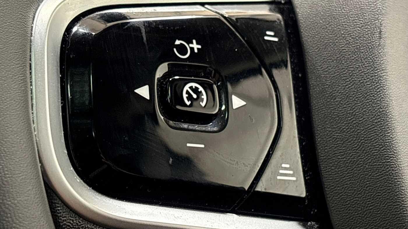 Used Volvo XC90 2024 for sale - 76584249: Photo 31