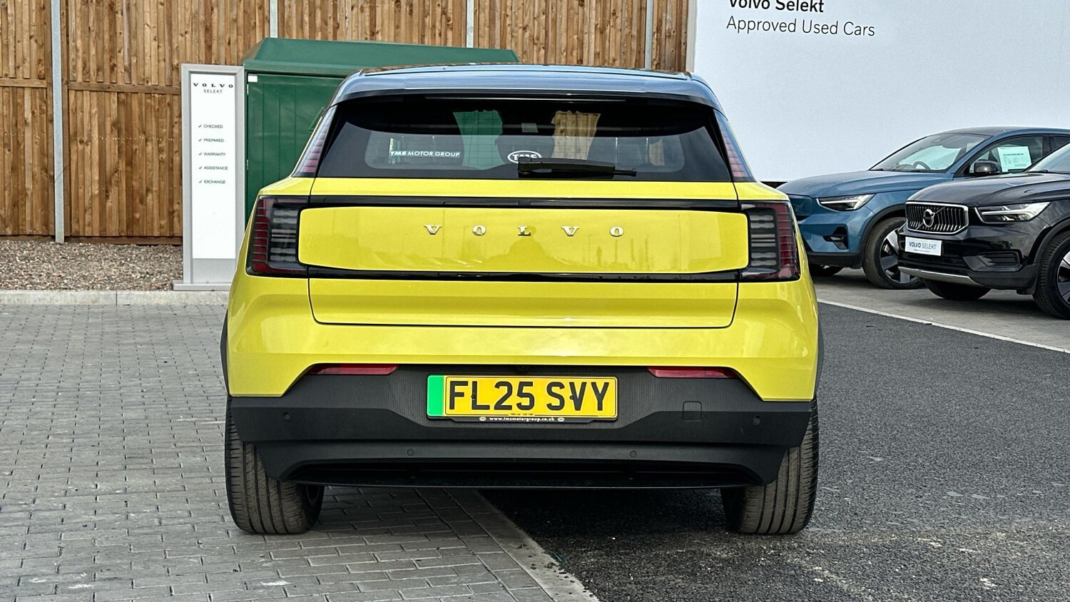 Used Volvo EX30 2025 for sale - 77683406: Photo 13