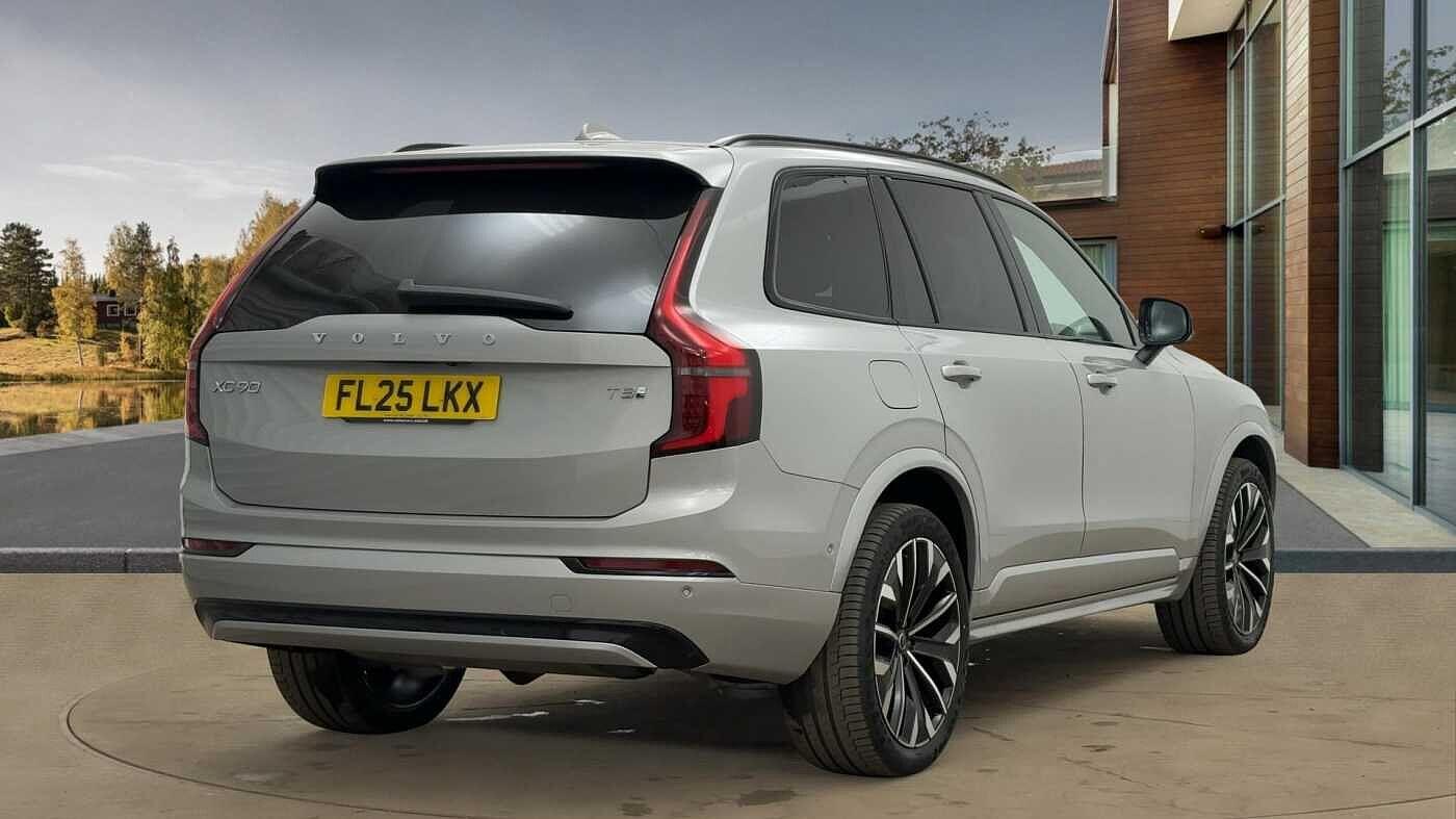 Used Volvo XC90 2025 for sale - 76484992: Photo 3
