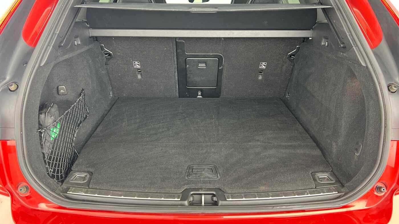 Used Volvo XC60 2021 for sale - 77440410: Photo 5